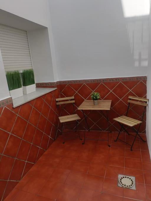 Apartamento Familiar Малага Экстерьер фото