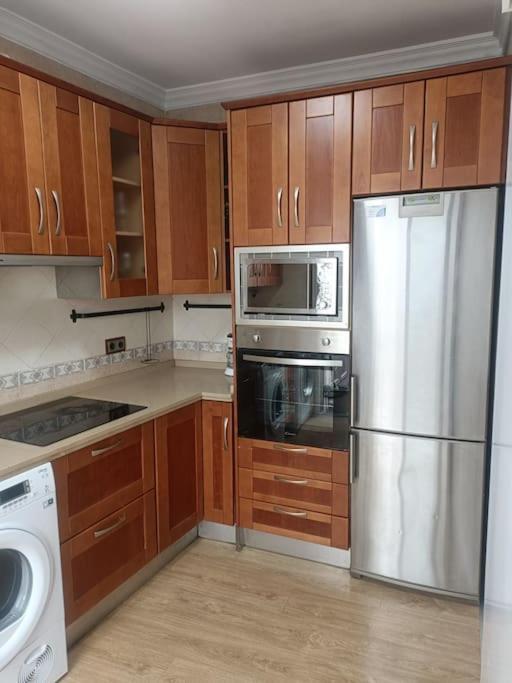 Apartamento Familiar Малага Экстерьер фото